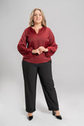 Plus size Incarno σατέν μπλούζα Mπορντό