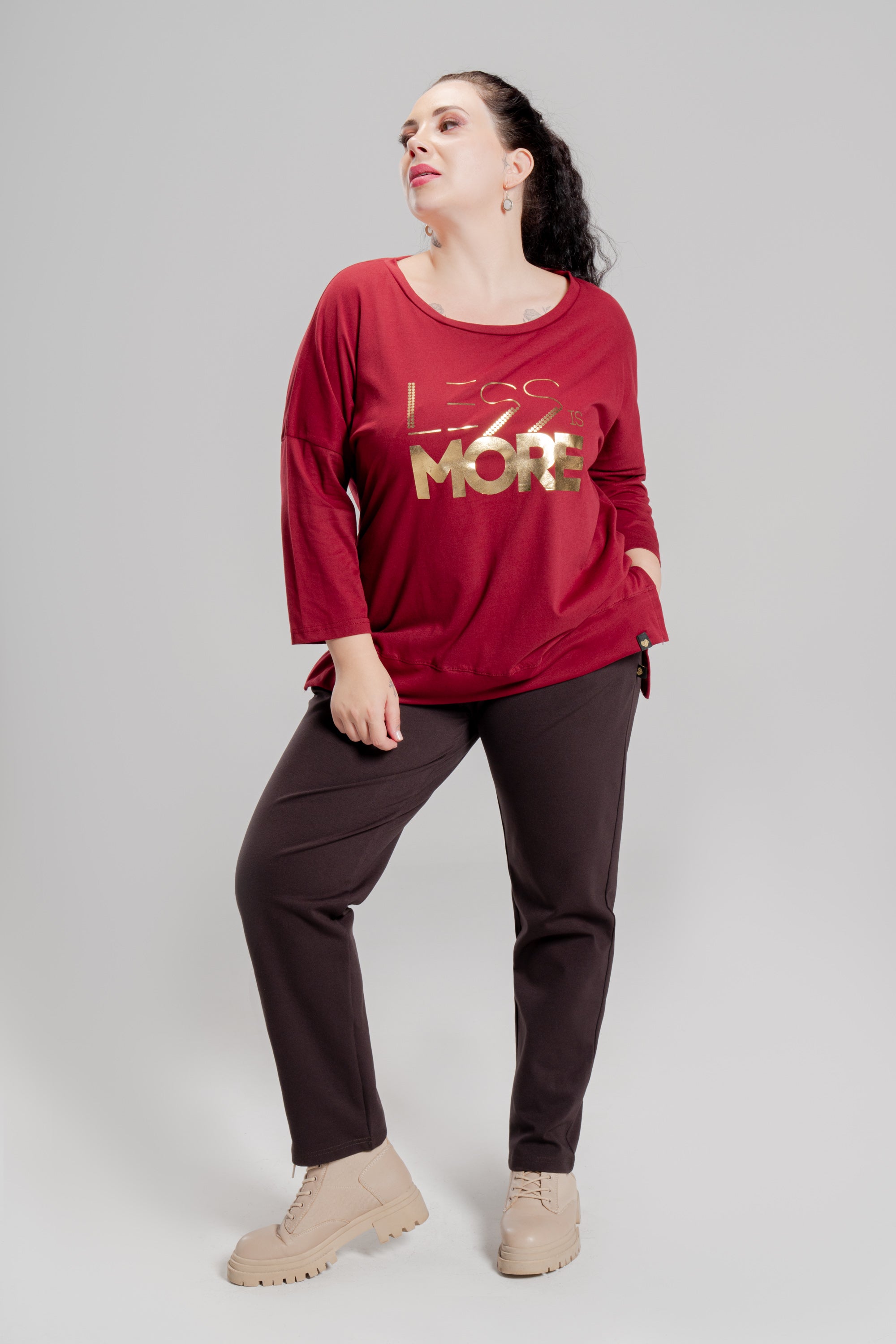 Μπλούζα Less is More Red