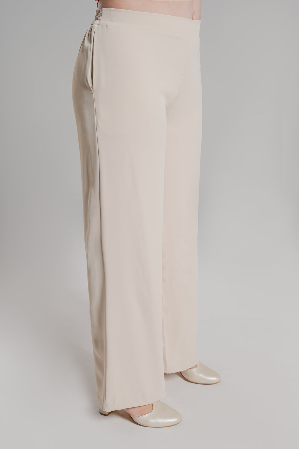 Plus size Essential Flow Ekrou
