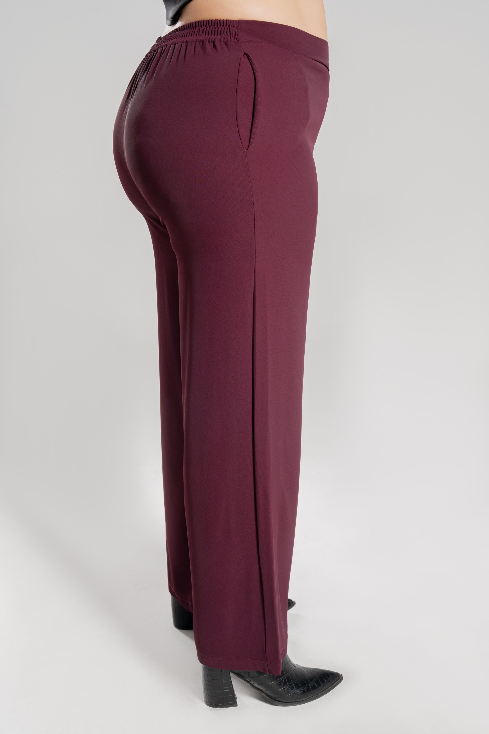 Plus size Essential Flow