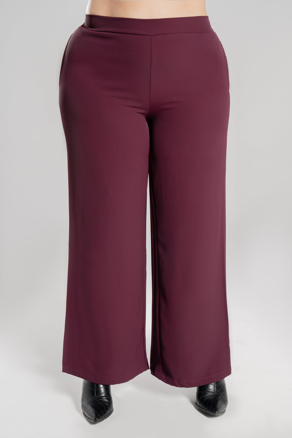 Plus size Essential Flow