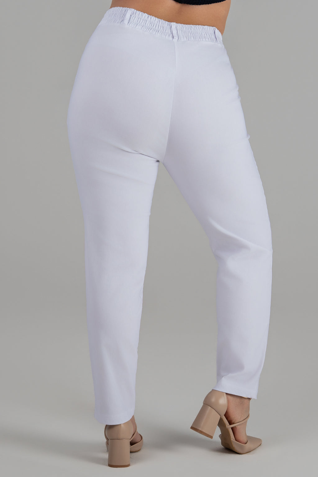 Plus size Essential fit παντελόνι λευκο
