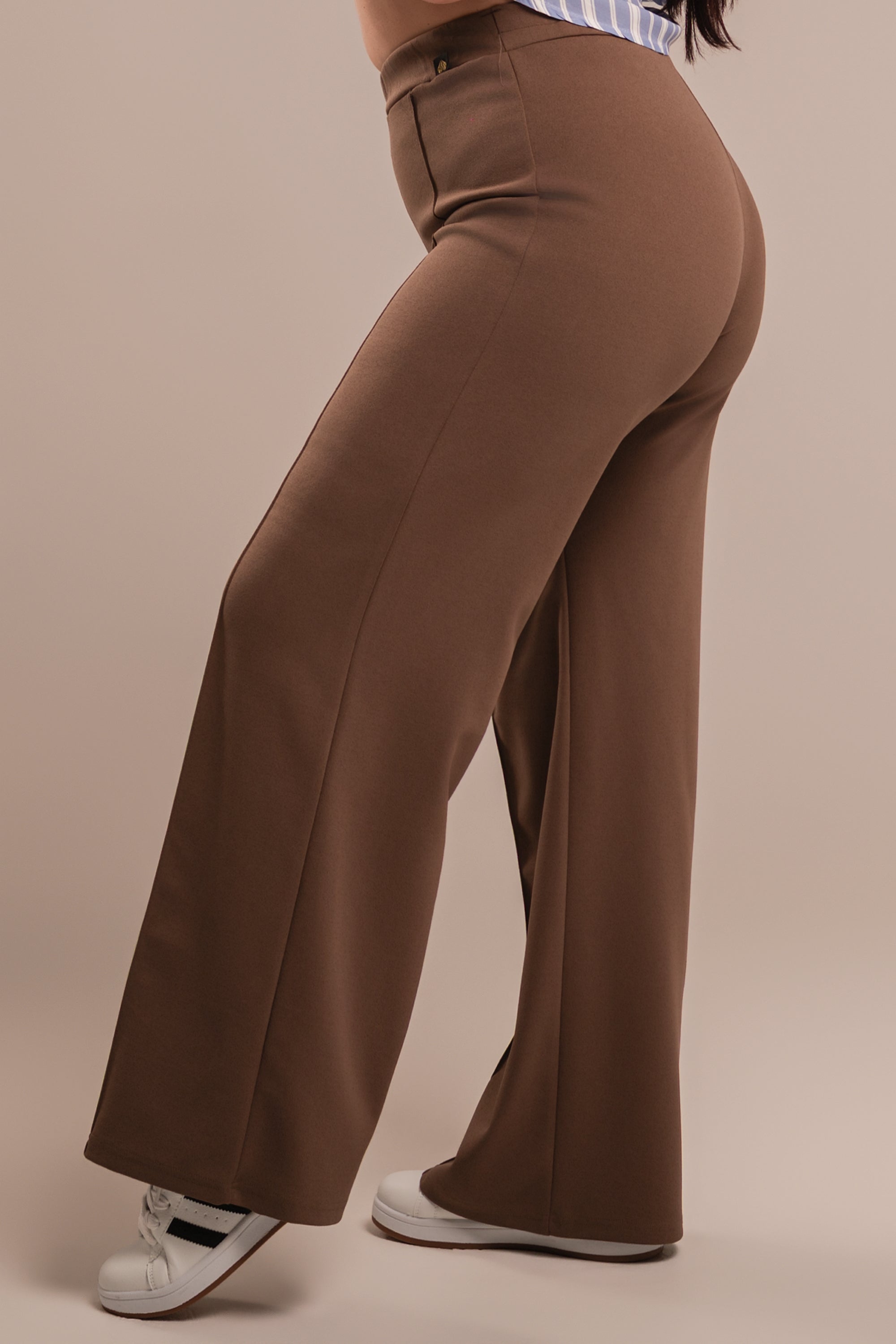 Plus size Παντελόνα κρεπ Σοκολά